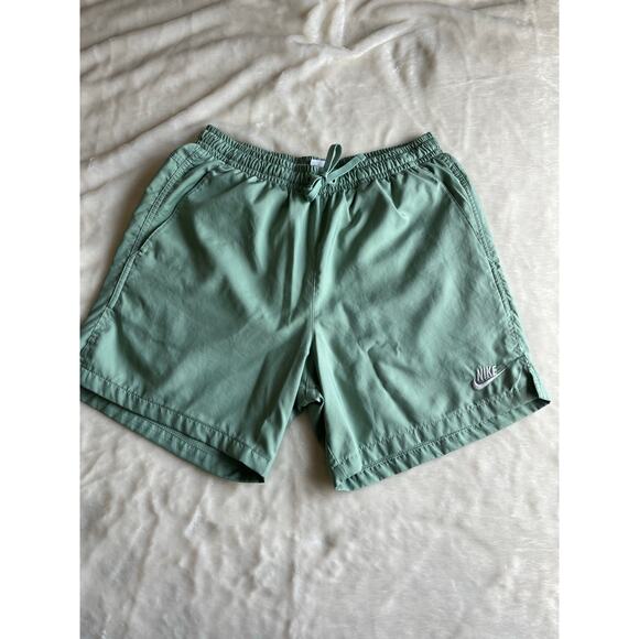 Nike Shorts Mint green Men's Medium - Picture 1 of 4